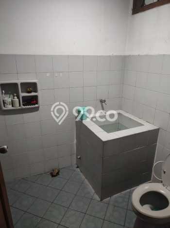 Rumah Luxury Modern Tanpa Renovasi di Meruya Jakarta Barat Rumah Luxury Modern Tanpa Renovasi di Meruya Jakarta Barat