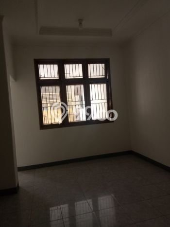 Jarang Ada! Rumah Sewa 3 Kamar Nyaman Siap Huni Tanjung Duren Jarang Ada! Rumah Sewa 3 Kamar Nyaman Siap Huni Tanjung Duren