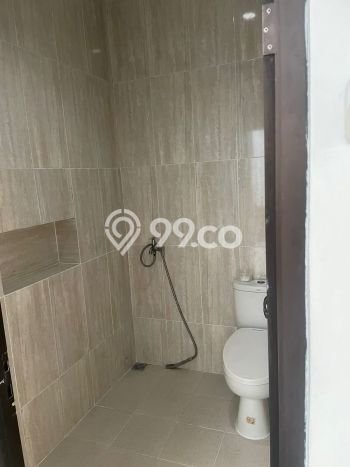 Dijual Rumah Mewah Elegan Dengan View Cantik di Meruya, Jakarta Barat Dijual Rumah Mewah Elegan Dengan View Cantik di Meruya, Jakarta Barat