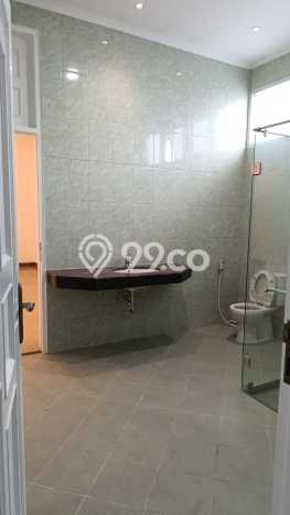Rumah Kondisi Baik Disewakan di Intercon, Jakarta Barat LT 718m2, LB 384m2 Rumah Kondisi Baik Disewakan di Intercon, Jakarta Barat LT 718m2, LB 384m2