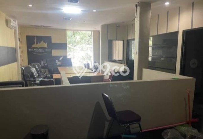 Disewakan Ruko di Kawasan Ramai Harmoni Luas 450m2 Disewakan Ruko di Kawasan Ramai Harmoni Luas 450m2