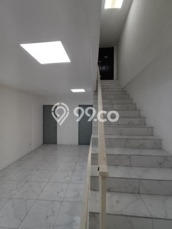 Disewakan Ruko di Kawasan Ramai Cideng Luas 225m2 Disewakan Ruko di Kawasan Ramai Cideng Luas 225m2
