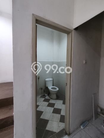 Disewakan Ruko di Kawasan Ramai Cideng Luas 225m2 Disewakan Ruko di Kawasan Ramai Cideng Luas 225m2