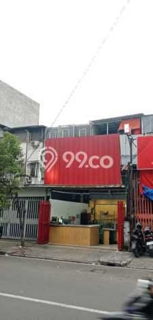 Ruko Disewa di Jakarta Barat dengan LB 200m2 Area Komersial Ramai Ruko Disewa di Jakarta Barat dengan LB 200m2 Area Komersial Ramai