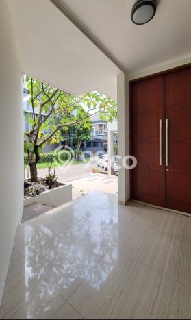 Rumah Elit LB 110m2 Siap Huni Desain Elegan di Bintaro, Tangerang Selatan Rumah Elit LB 110m2 Siap Huni Desain Elegan di Bintaro, Tangerang Selatan
