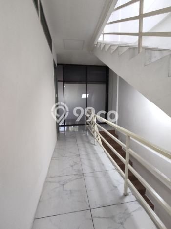 Disewakan Ruko di Kawasan Ramai Cideng Luas 225m2 Disewakan Ruko di Kawasan Ramai Cideng Luas 225m2