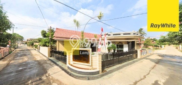 Jual Rumah Bagus Siap Huni LB 430m2 di Tanjung Senang, Bandar Lampung Jual Rumah Bagus Siap Huni LB 430m2 di Tanjung Senang, Bandar Lampung