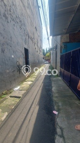 For Sale Hunian Rumah Terawat 4 Kamar di Rawamangun, Jakarta Timur For Sale Hunian Rumah Terawat 4 Kamar di Rawamangun, Jakarta Timur