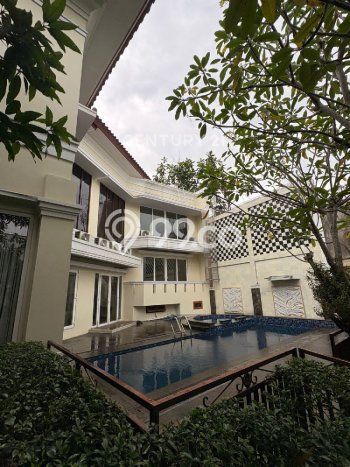 Dijual Rumah Luas Elegan Dengan View Eksklusif di Lebak Bulus, Jakarta Selatan Dijual Rumah Luas Elegan Dengan View Eksklusif di Lebak Bulus, Jakarta Selatan