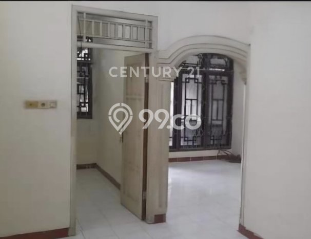 Rumah Strategis Modern Lb 120m2 di Ciracas, Jakarta Timur Rumah Strategis Modern Lb 120m2 di Ciracas, Jakarta Timur