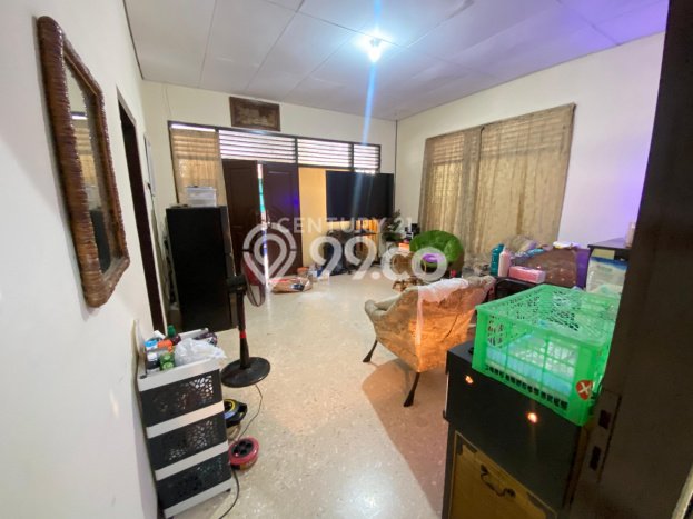 Rumah Mewah LB 160m2 Siap Pakai Desain Elegan di Pulo Asem, Jakarta Timur Rumah Mewah LB 160m2 Siap Pakai Desain Elegan di Pulo Asem, Jakarta Timur