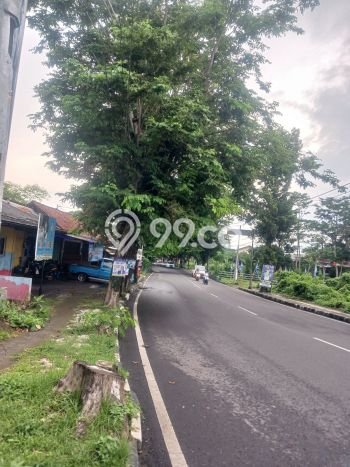 Jual Rumah Bagus Siap Huni LB 245m2 di Sleman, Sleman Jual Rumah Bagus Siap Huni LB 245m2 di Sleman, Sleman
