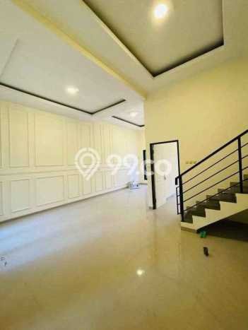 Dijual Rumah Strategis Bagus Punya 4 KT di Rungkut Surabaya SHM Dijual Rumah Strategis Bagus Punya 4 KT di Rungkut Surabaya SHM