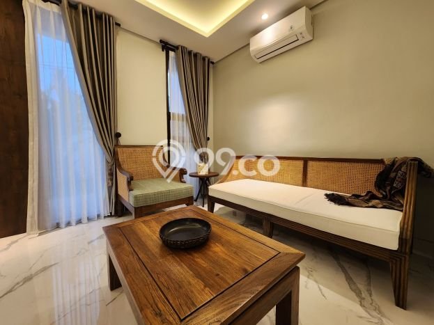 For Sale! Luxury House LT 200m2 Desain Elegan di Puri Gading For Sale! Luxury House LT 200m2 Desain Elegan di Puri Gading