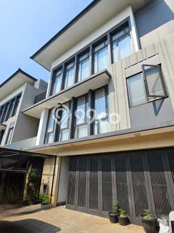 Dijual Hunian Mewah dengan Fasilitas Sekitar Lengkap di BSD City, Tangerang Dijual Hunian Mewah dengan Fasilitas Sekitar Lengkap di BSD City, Tangerang