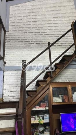 Dijual Rumah 6 Kamar Lokasi Strategis Nyaman dan Strategis di Antapani Dijual Rumah 6 Kamar Lokasi Strategis Nyaman dan Strategis di Antapani