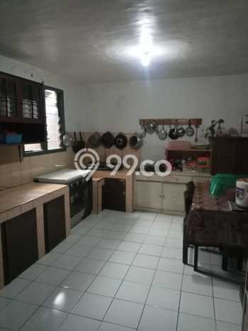 Rumah 8 Kamar Tidur Akses Strategis di Burangrang, Dekat Pusat Kota, Bandung Rumah 8 Kamar Tidur Akses Strategis di Burangrang, Dekat Pusat Kota, Bandung