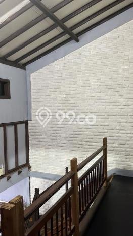 Dijual Rumah 6 Kamar Lokasi Strategis Nyaman dan Strategis di Antapani Dijual Rumah 6 Kamar Lokasi Strategis Nyaman dan Strategis di Antapani