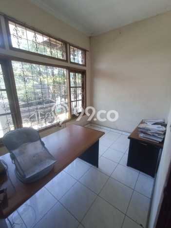 Rumah sewa siap huni 4 Kamar Tidur di Sarijadi, Bandung Rumah sewa siap huni 4 Kamar Tidur di Sarijadi, Bandung