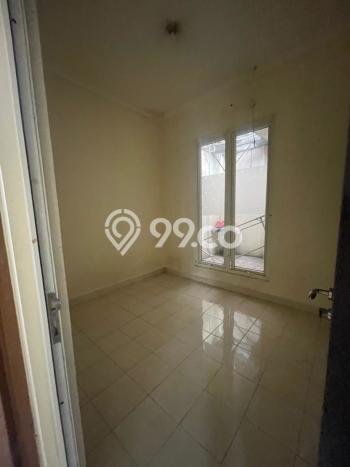 Disewakan! Rumah 2 Kamar Tidur &
1 Kamar Mandi di Cibubur, Bogor Disewakan! Rumah 2 Kamar Tidur &
1 Kamar Mandi di Cibubur, Bogor