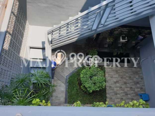 Dijual Cepat Rumah Favorit Siap Huni LB 220m2 di Cileungsi, Bogor Dijual Cepat Rumah Favorit Siap Huni LB 220m2 di Cileungsi, Bogor