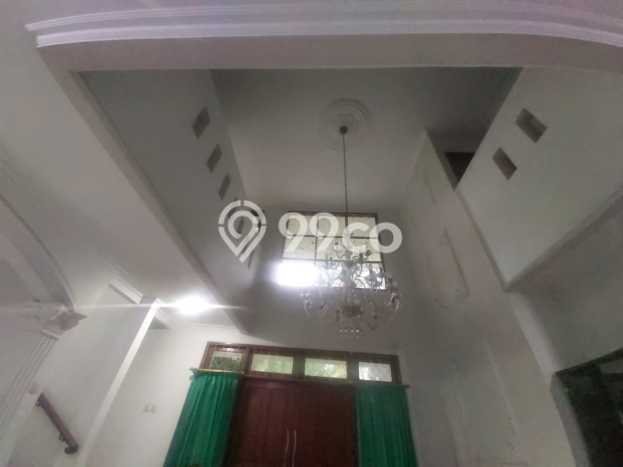 Rumah Luxury Modern Tanpa Renovasi di Cibubur Jakarta Timur Rumah Luxury Modern Tanpa Renovasi di Cibubur Jakarta Timur