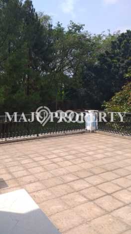 Rumah Elit LB 600m2 Siap Huni Desain Elegan di Cibubur, Bogor Rumah Elit LB 600m2 Siap Huni Desain Elegan di Cibubur, Bogor