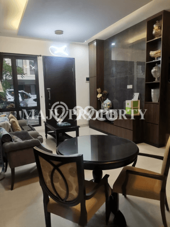 Dijual Rumah Premium dengan Fasilitas Sekitar Lengkap di Cimanggis, Depok Dijual Rumah Premium dengan Fasilitas Sekitar Lengkap di Cimanggis, Depok
