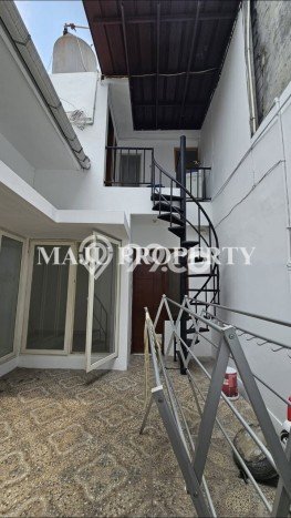 Disewakan! Rumah 2 Kamar Tidur &
1 Kamar Mandi di Cibubur, Jakarta Timur Disewakan! Rumah 2 Kamar Tidur &
1 Kamar Mandi di Cibubur, Jakarta Timur
