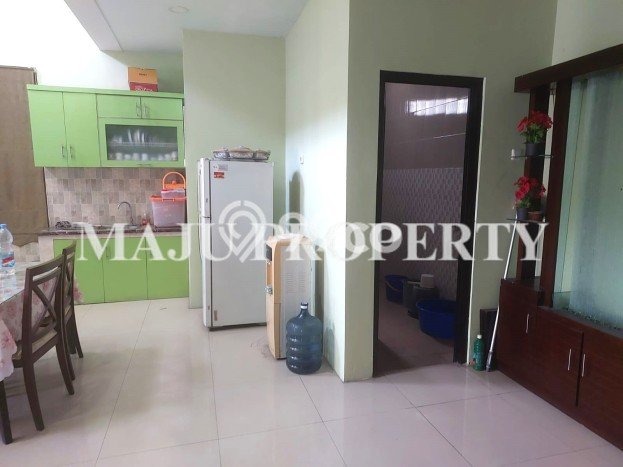 Rumah Modern 3 KT LT 284m2 di Cibubur Rumah Modern 3 KT LT 284m2 di Cibubur