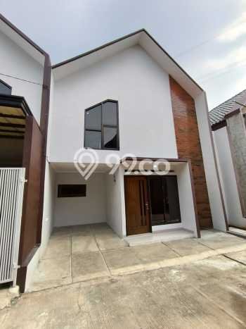 Rumah Ready Model Mezzanine di Mampang Depok Rumah Ready Model Mezzanine di Mampang Depok
