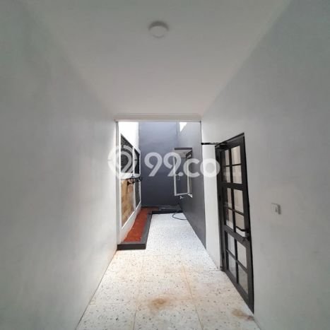 Jual Rumah Ready Modern di Selatan Jakarta Jual Rumah Ready Modern di Selatan Jakarta