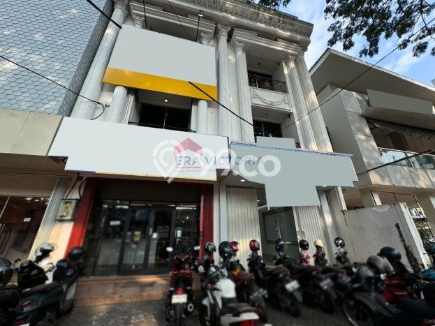 Unit Ruko disewakan di Blimbing Malang dengan LT 205m2 / LB 450m2 Unit Ruko disewakan di Blimbing Malang dengan LT 205m2 / LB 450m2