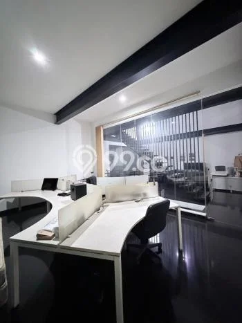 Rumah Elit Modern Tanpa Renovasi di Sarijadi Bandung Rumah Elit Modern Tanpa Renovasi di Sarijadi Bandung