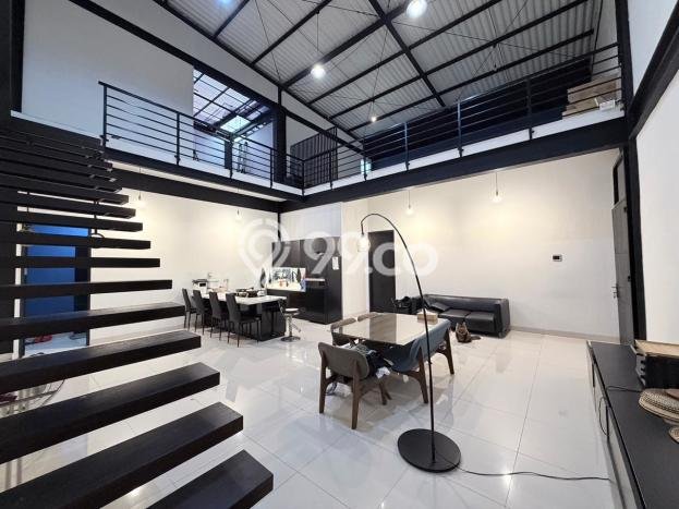 Rumah Elit Modern Tanpa Renovasi di Sarijadi Bandung Rumah Elit Modern Tanpa Renovasi di Sarijadi Bandung