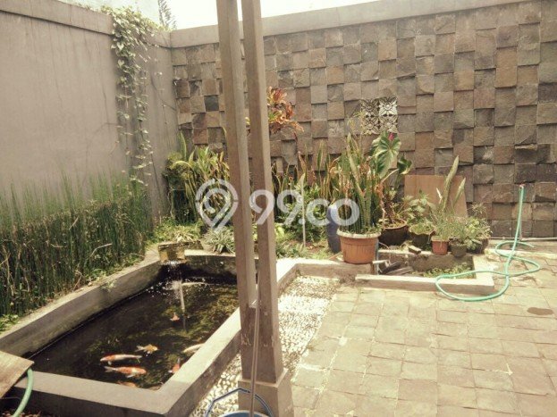 Rumah Elit Modern Siap Huni di Geger Kalong Bandung Rumah Elit Modern Siap Huni di Geger Kalong Bandung