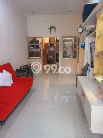 Dijual Hunian Rumah Nyaman 4 Kamar di Taman Kopo Indah, Bandung Dijual Hunian Rumah Nyaman 4 Kamar di Taman Kopo Indah, Bandung