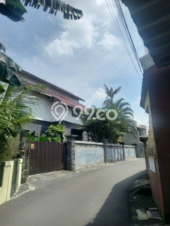 Rumah Eksklusif Siap Huni LT 495m2 di Ciputat Timur, Tangerang Selatan Rumah Eksklusif Siap Huni LT 495m2 di Ciputat Timur, Tangerang Selatan