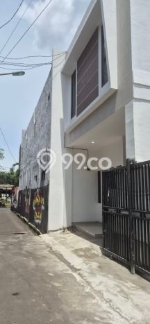 Rumah Modern 2 KT di Taman Mini Jakarta Timur Unfurnished Rumah Modern 2 KT di Taman Mini Jakarta Timur Unfurnished