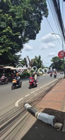Rumah Modern 2 KT di Taman Mini Jakarta Timur Unfurnished Rumah Modern 2 KT di Taman Mini Jakarta Timur Unfurnished