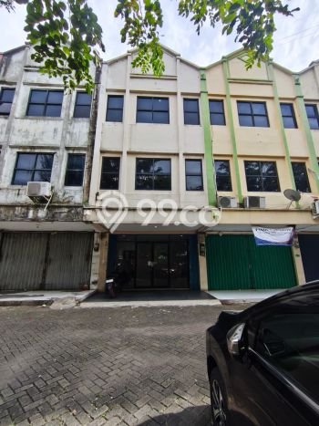 Ruko Dijual di Tangerang LT 162m2 & LB 330m2 Lokasi Terbaik! Ruko Dijual di Tangerang LT 162m2 & LB 330m2 Lokasi Terbaik!