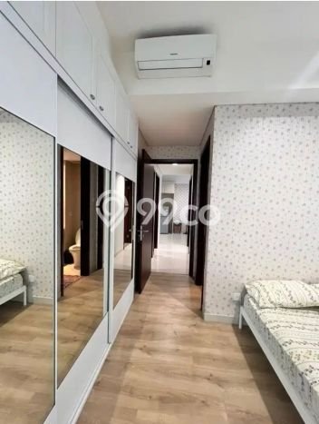 Apartemen Disewakan 3 Kamar Murah Siap Huni di Jakarta Barat, Luas 69m2 Apartemen Disewakan 3 Kamar Murah Siap Huni di Jakarta Barat, Luas 69m2