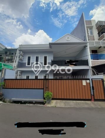 For Sale! Luxury House LT 135m2 Desain Elegan di Tomang For Sale! Luxury House LT 135m2 Desain Elegan di Tomang