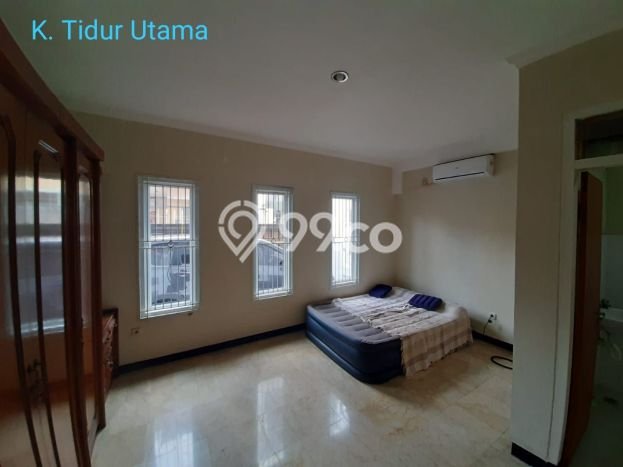 For Sale! Luxury House LT 135m2 Desain Elegan di Tomang For Sale! Luxury House LT 135m2 Desain Elegan di Tomang