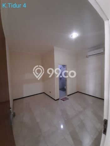 For Sale! Luxury House LT 135m2 Desain Elegan di Tomang For Sale! Luxury House LT 135m2 Desain Elegan di Tomang