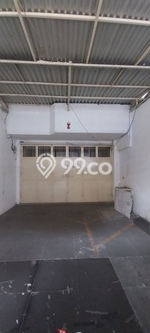 Ruko Dijual di Prime Area Jakarta Barat Luas 450m2 Ruko Dijual di Prime Area Jakarta Barat Luas 450m2