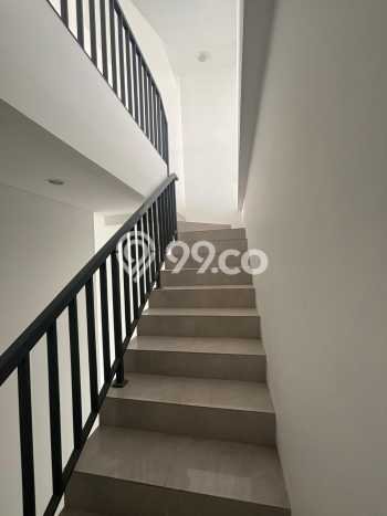 Ruko Bagus Dijual LB 155m2 Lokasi Strategis Jakarta Barat Area Cocok untuk Berbisnis Ruko Bagus Dijual LB 155m2 Lokasi Strategis Jakarta Barat Area Cocok untuk Berbisnis
