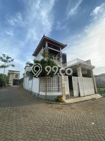 Rumah LT 139m2m² / LB 164m2m² Dekat Rumah Sakit di Kedungkandang, Malang Rumah LT 139m2m² / LB 164m2m² Dekat Rumah Sakit di Kedungkandang, Malang
