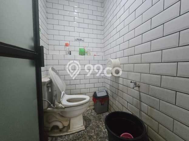 Ruko Bagus Dijual LB 256m2 Lokasi Strategis Jakarta Selatan Area Cocok untuk Bisnis Ruko Bagus Dijual LB 256m2 Lokasi Strategis Jakarta Selatan Area Cocok untuk Bisnis