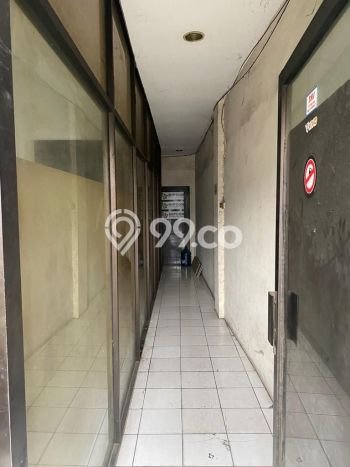 Ruko Komersial Dijual di Kramat Jati Jakarta Timur LT 125m2 & LB 300m2 Ruko Komersial Dijual di Kramat Jati Jakarta Timur LT 125m2 & LB 300m2